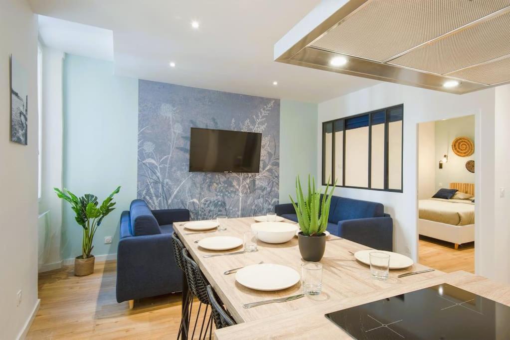 Spacious T2 Near The Halles And The Harbour Toulon Exterior photo